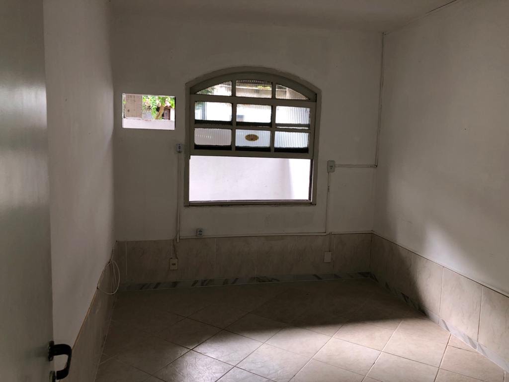 Casa para alugar com 3 quartos, 2 suítes, 4 vagas e 400m² no Vargem Pequena, Rio de Janeiro (RJ) — foto 17 de 21