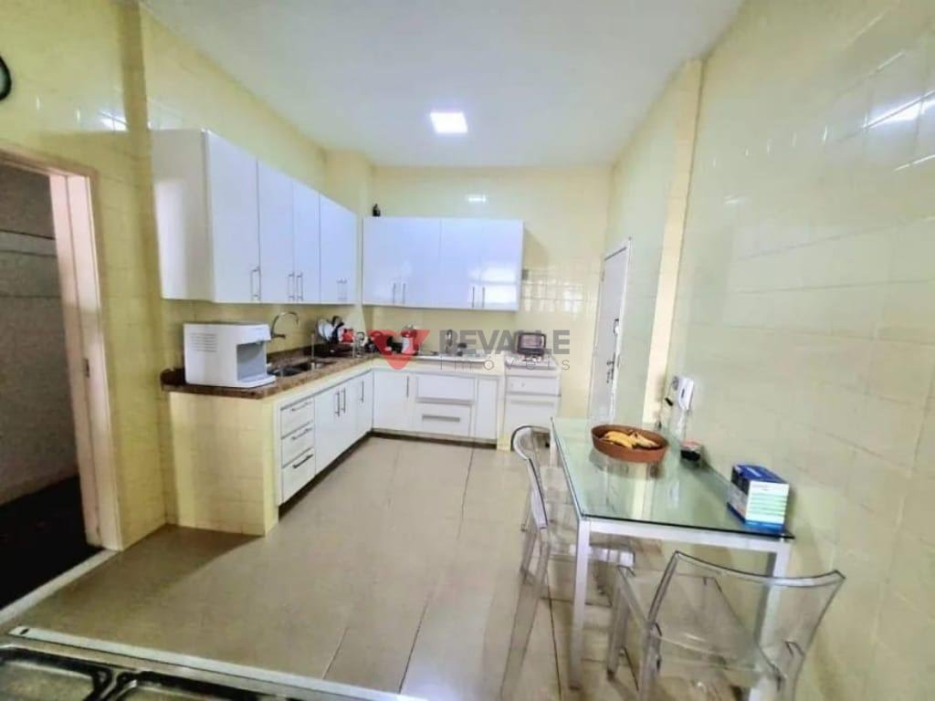 Apartamento à venda com 4 quartos, 2 suítes, 2 vagas e 174m² no Lagoa, Rio de Janeiro (RJ) — foto 17 de 30