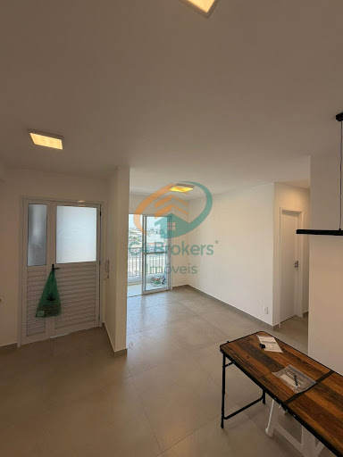 Apartamento em Vila das Bandeiras  -  Guarulhos