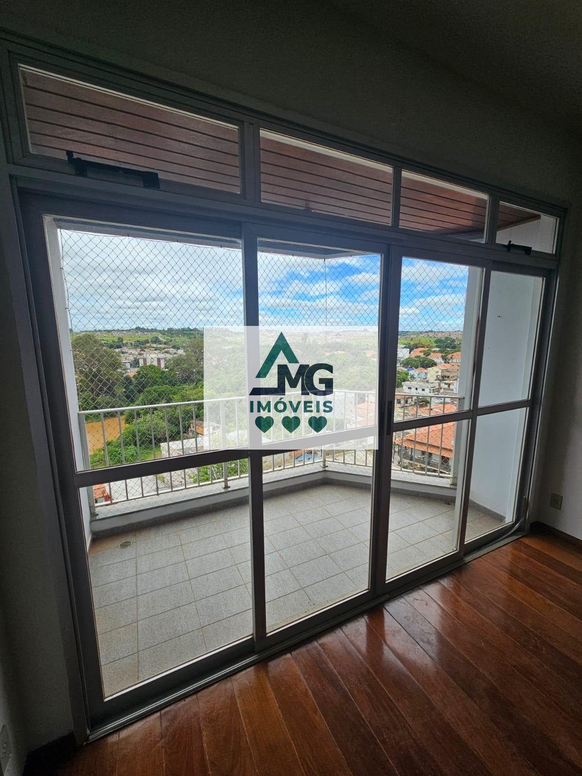 Apartamento, 3 quartos, 182 m² - Foto 2