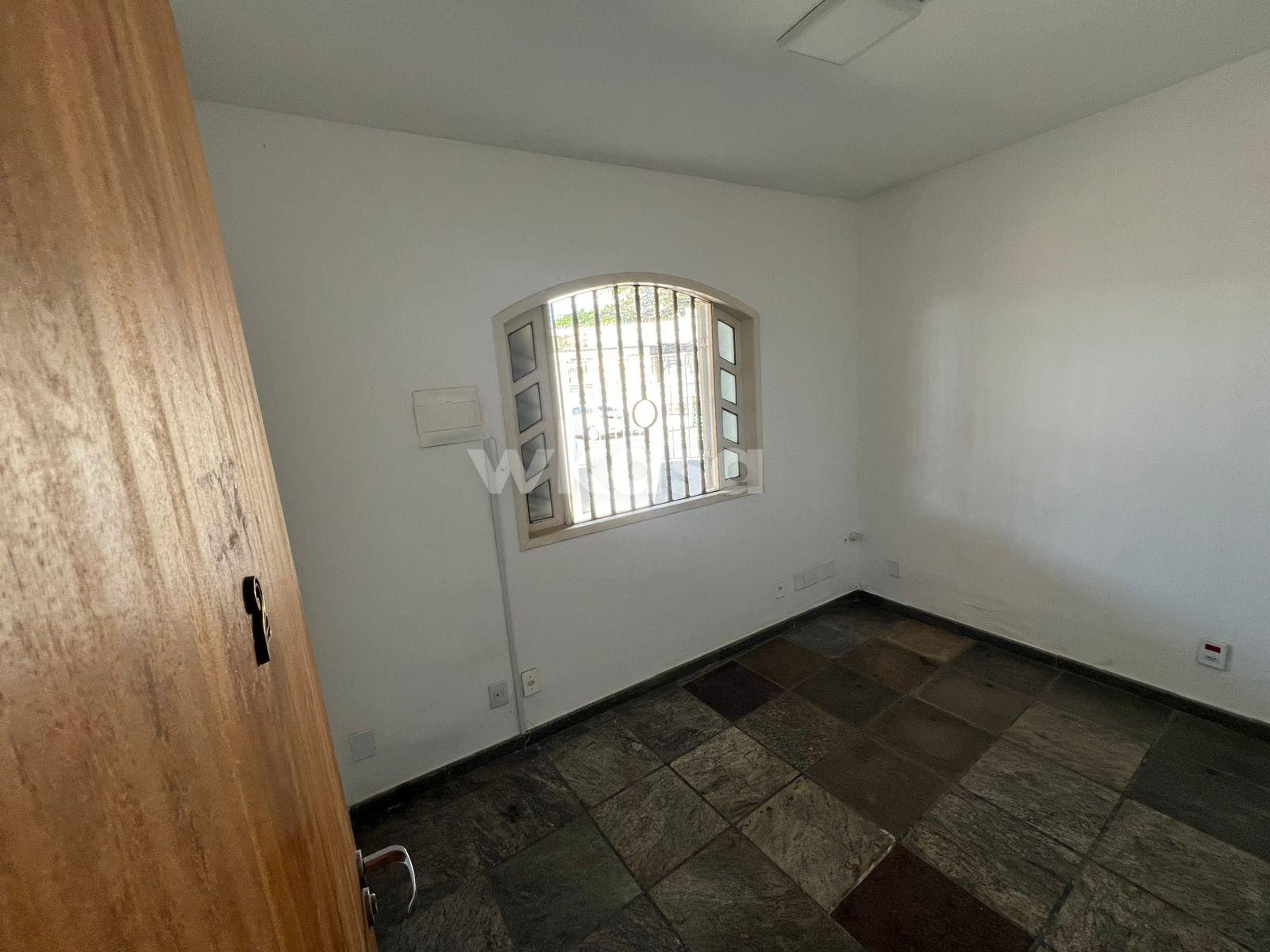 Comercial à venda com 6 banheiros, 1 vaga e 600m² no Parque Residencial Laranjeiras, Serra (ES) — foto 7 de 30