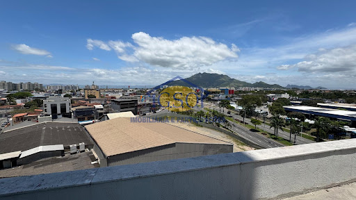 Sala em Parque Residencial Laranjeiras - Serra, ES