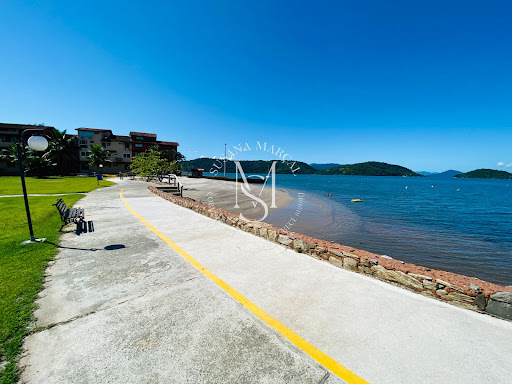 Apartamento no Península II – Praia Privativa, Gerador de Energia e Vaga de Jet Ski