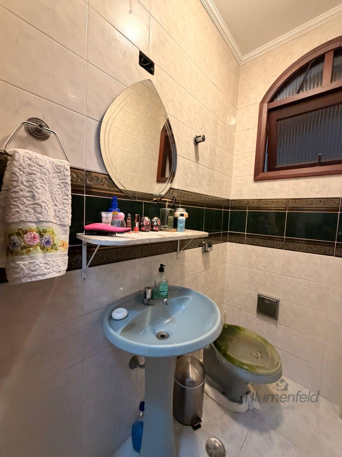 Casa para alugar com 3 quartos, 3 suítes, 6 vagas e 250m² no Condomínio Arujazinho IV, Arujá (SP) — foto 22 de 30