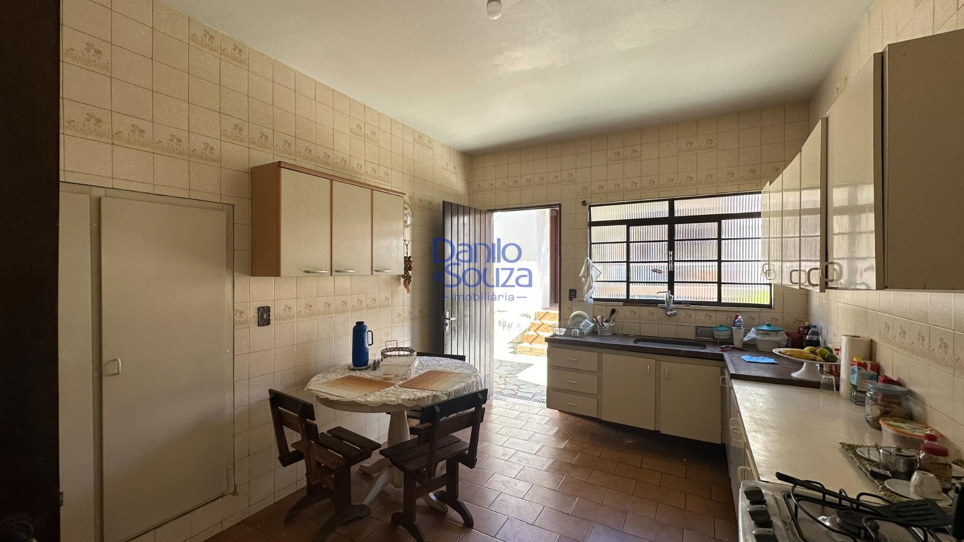 Casa à venda com 4 quartos, 1 suíte, 1 vaga e 480m² no Centro, Araxá (MG) — foto 16 de 23