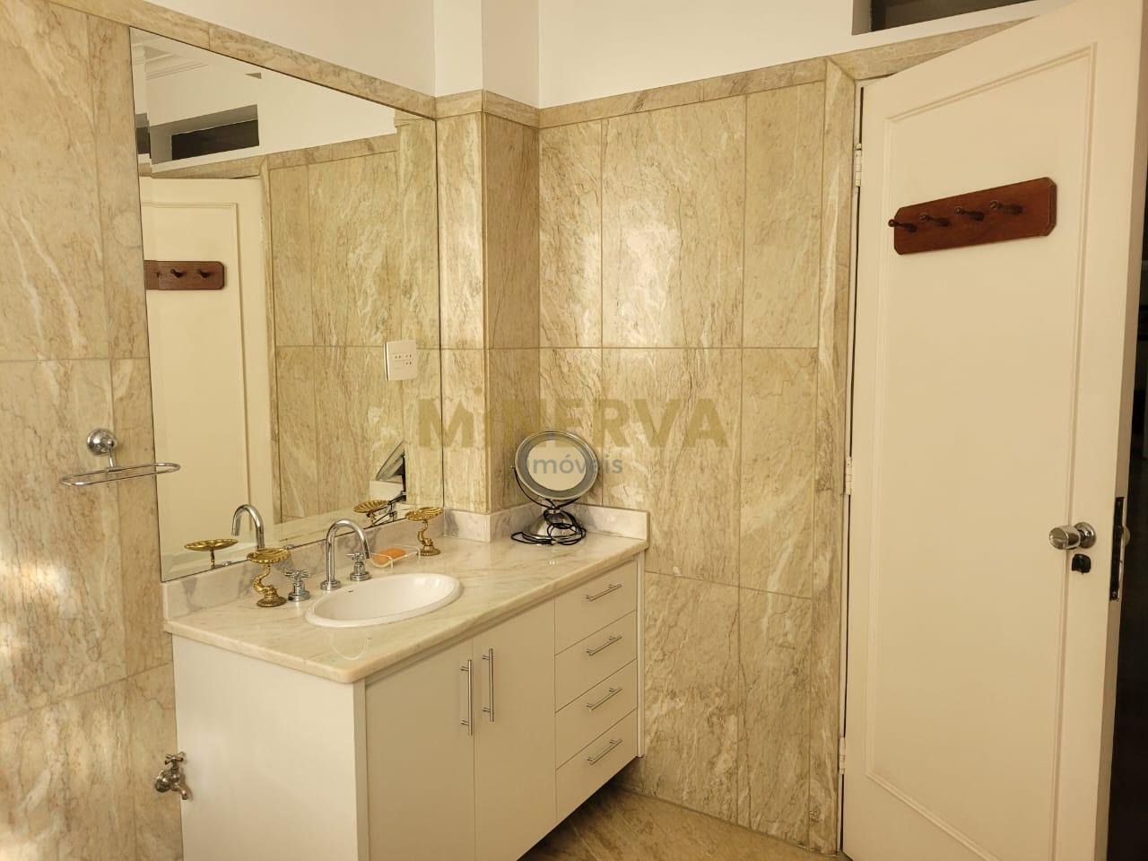Apartamento à venda com 4 quartos, 1 suíte, 2 vagas e 400m² no Consolação, São Paulo (SP) — foto 14 de 30