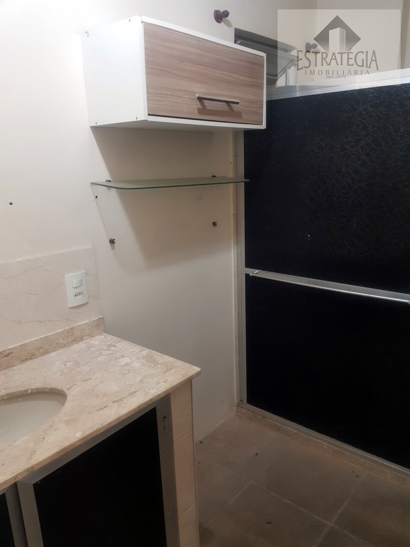 Apartamento à venda com 2 quartos e 2 banheiros no Centro, Petrópolis (RJ) — foto 3 de 6