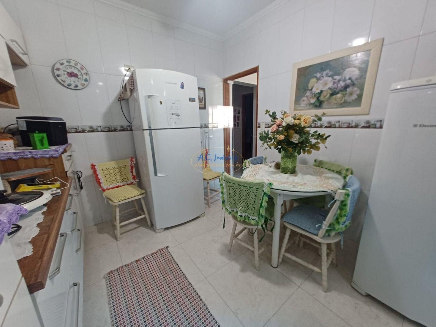 Casa à venda com 3 quartos, 2 suítes, 2 vagas e 174m² no Vila Tupi, Praia Grande (SP) — foto 11 de 30