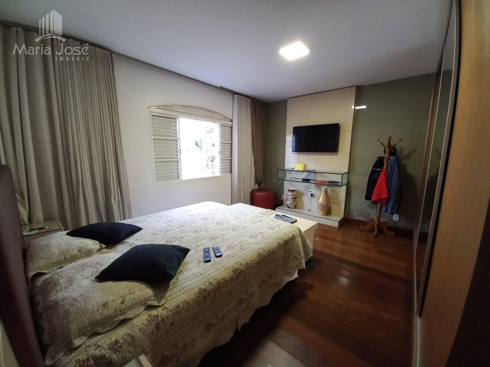 Casa à venda com 4 quartos, 1 suíte, 4 vagas e 450m² no Boa Vista, Sete Lagoas (MG) — foto 25 de 30
