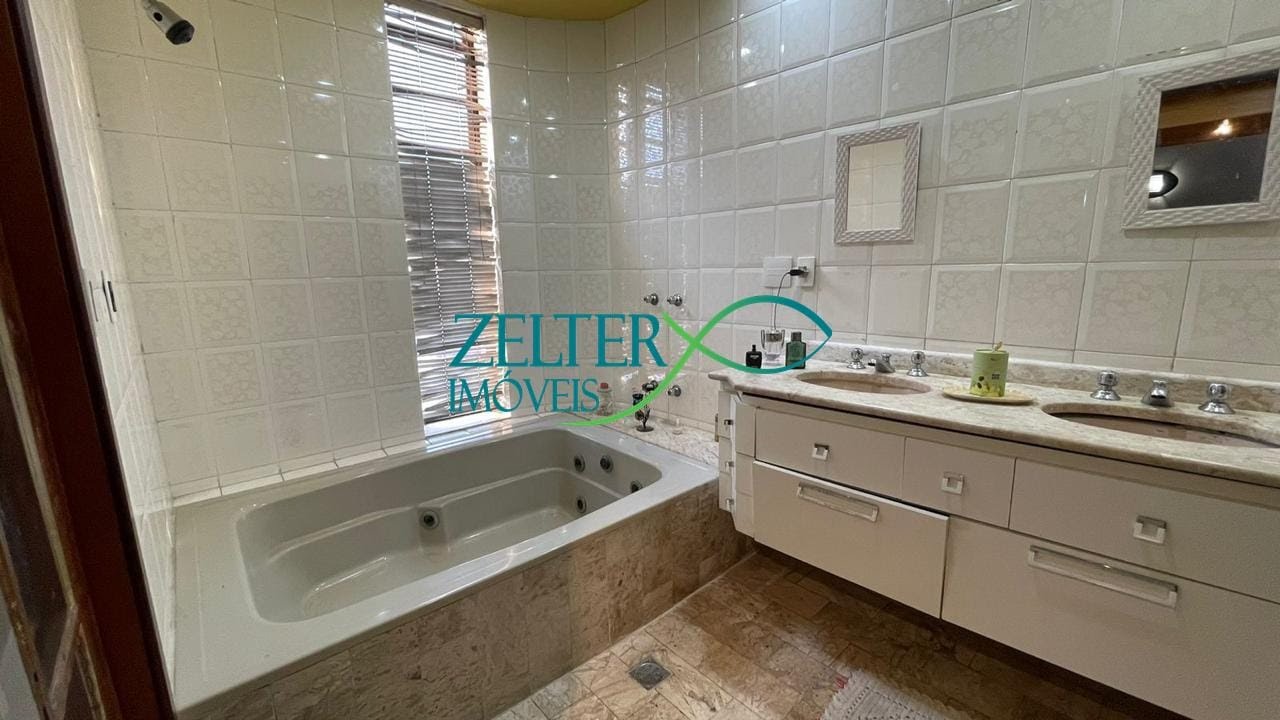 Casa à venda com 4 quartos, 3 suítes, 4 vagas e 509m² no Vila da Penha, Rio de Janeiro (RJ) — foto 14 de 29