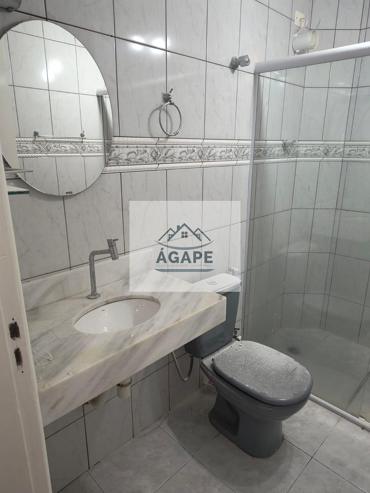 Casa à venda com 3 quartos, 1 suíte, 4 vagas e 250m² no Jardim Saint Moritz, Taboão da Serra (SP) — foto 15 de 30