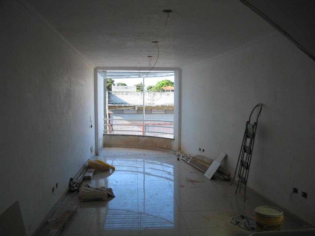Sala 2 ambientes em porcelanato