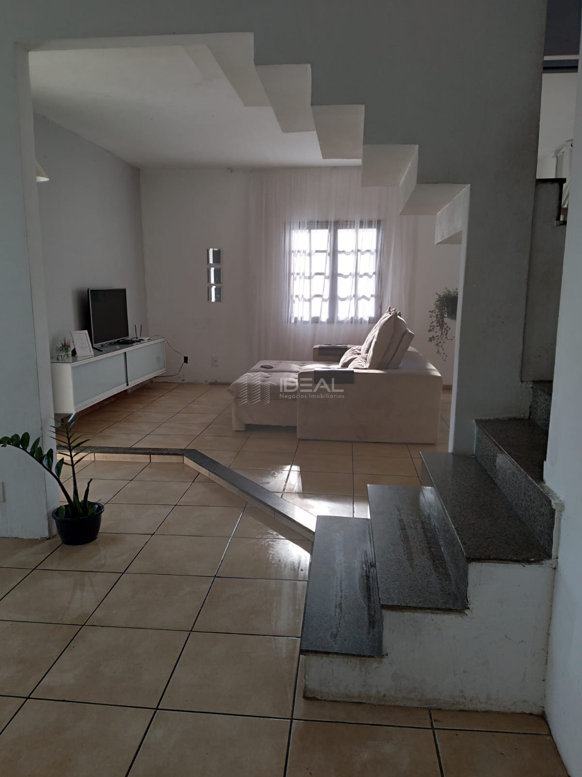 Casa duplex de 3 quartos para venda no Parque Jóquei Club - Campos dos Goytacazes, RJ 
