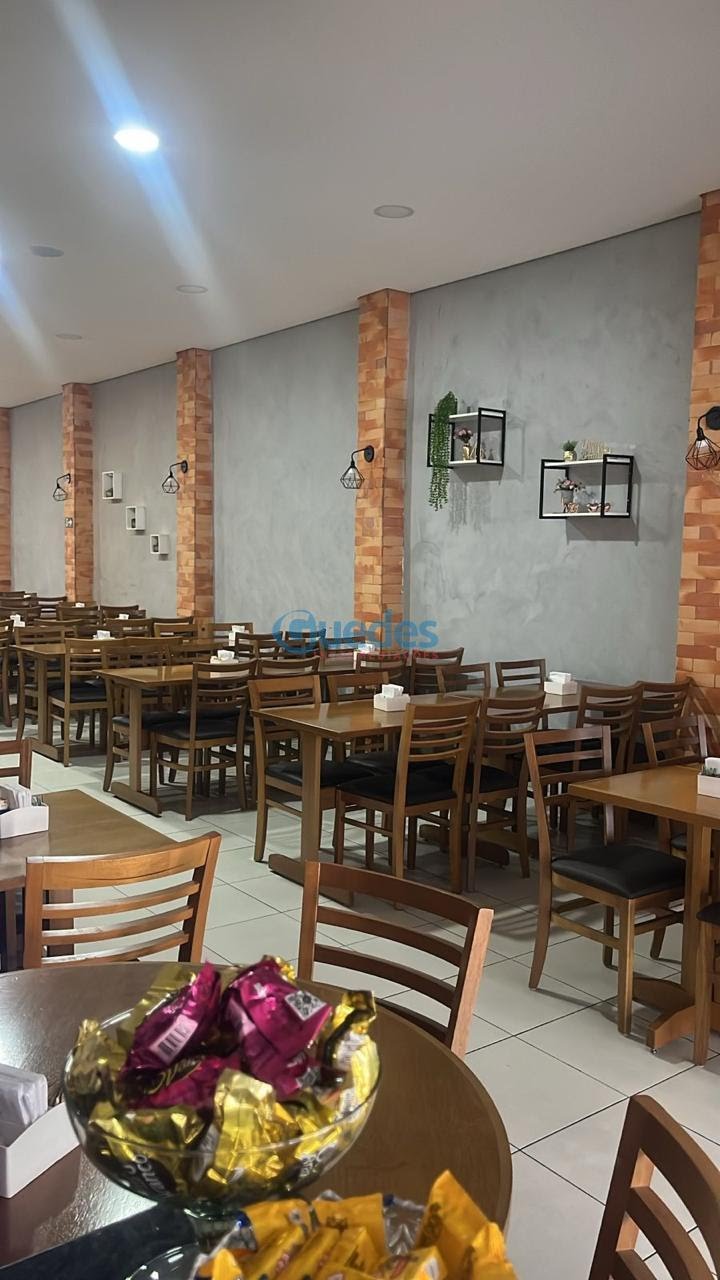 Comercial à venda com 4 banheiros e 300m² no Vila Olímpia, São Paulo (SP) — foto 2 de 8