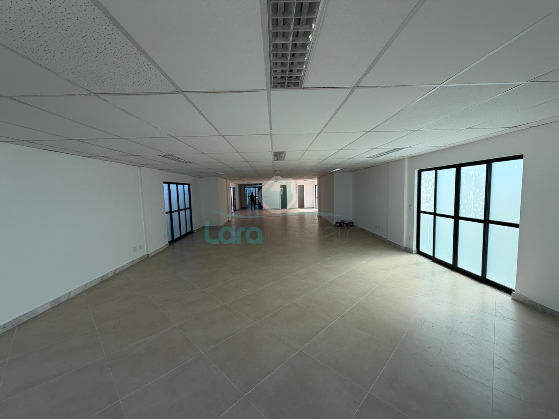 Comercial para alugar com 2 vagas e 188m² no Praia Campista, Macaé (RJ) — foto 22 de 26