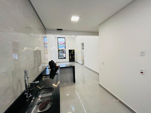 Casa de Condomínio em Parque São Bento -127m2- Com Piscina - 3 dormitórios, 1 suite,vaga coberta. Sorocaba, SP