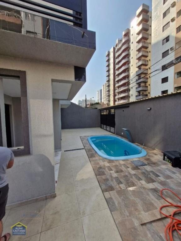 Casa à venda com 3 quartos, 1 suíte, 1 vaga e 111m² no Vila Tupi, Praia Grande (SP) — foto 3 de 19