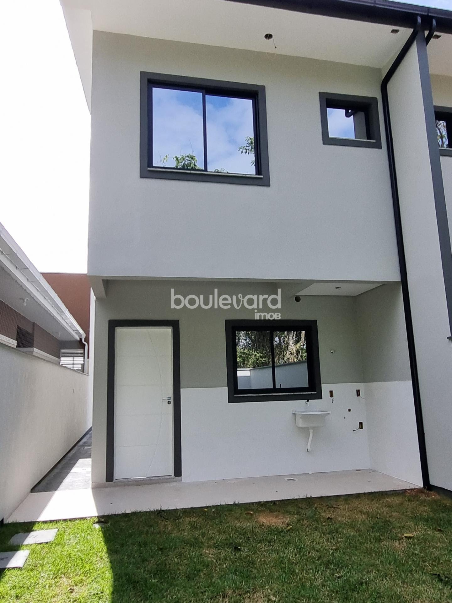 Casa à venda com 2 quartos, 1 suíte, 2 vagas e 85m² no Sertão do Maruim, São José (SC) — foto 14 de 15