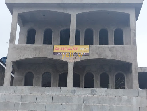 Casa Comercial à Venda e Locação em Jardim Renata, Arujá – 4 Dorms