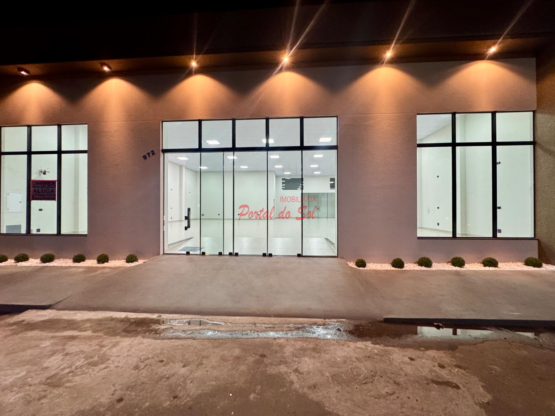 Comercial para alugar com 2 banheiros e 340m² no Vila Claro, Santo Antônio da Platina (PR) — foto 11 de 16
