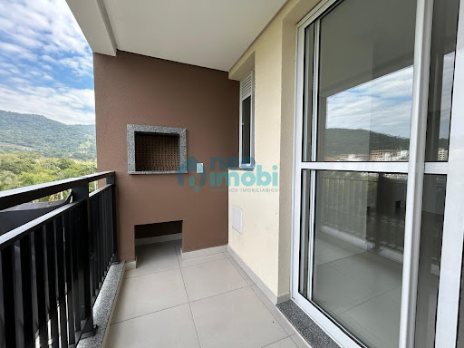 Apartamento em Pedra Branca  -  Palhoça