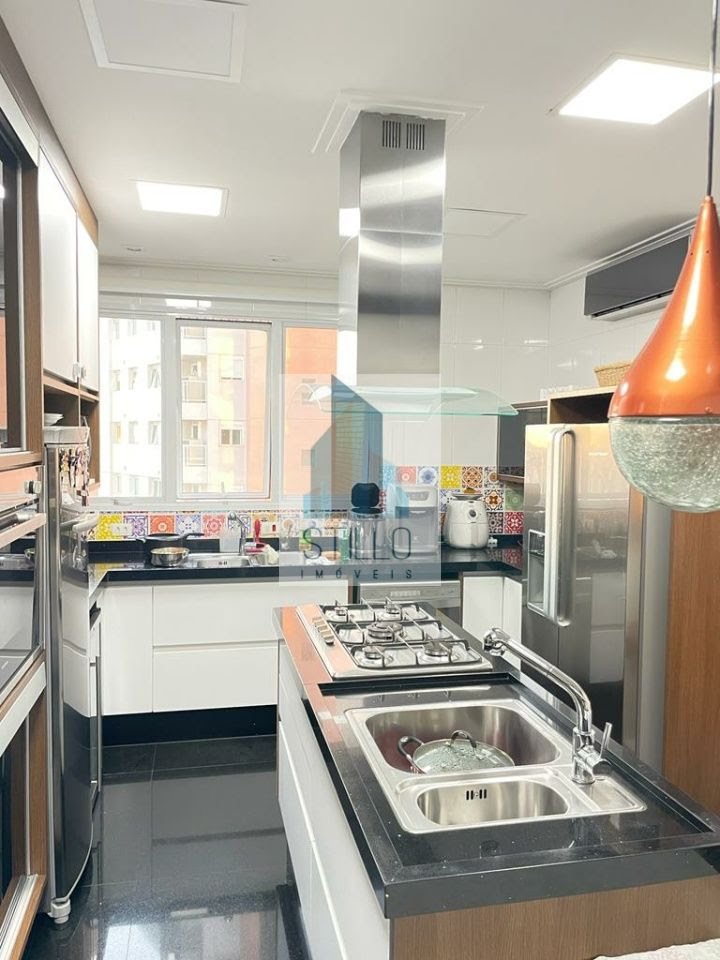 Apartamento para alugar com 4 quartos, 4 suítes, 4 vagas e 355m² no Vila Regente Feijó, São Paulo (SP) — foto 8 de 28