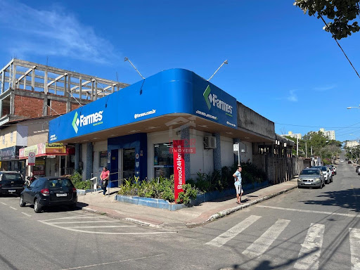 Loja ampla de 430m² em Residencial Jacaraipe - Serra por R$1.2M para venda ou locação