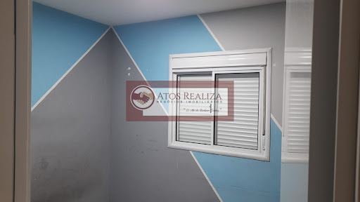 Conheça o apartamento com sacada no Centro de Diadema - 2 dormitórios, 1 suíte, 56m² por R$ 370.000 para venda e locação
