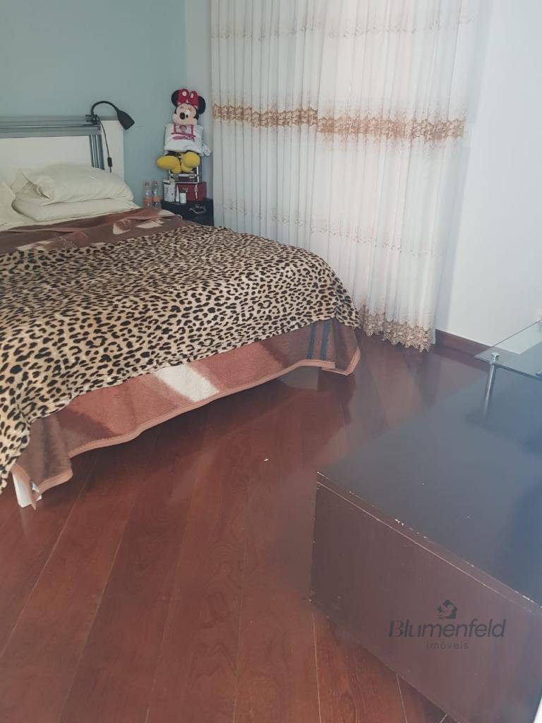 Casa à venda com 4 quartos, 4 suítes, 4 vagas e 400m² no Condominio Arujazinho V, Arujá (SP) — foto 13 de 28