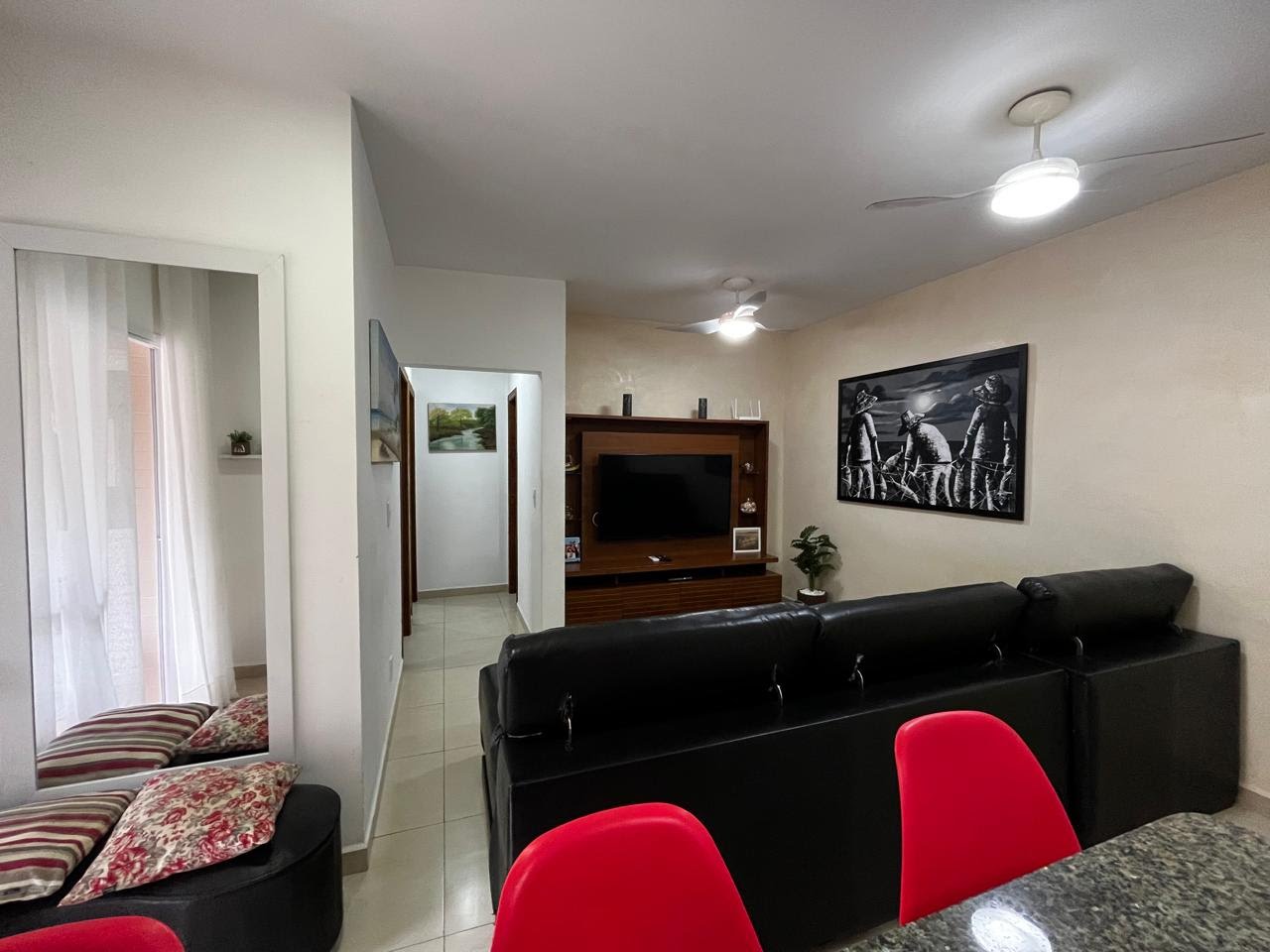 Apartamento à venda com 2 quartos, 1 suíte, 1 vaga e 70m² no Itaguá, Ubatuba (SP) — foto 2 de 11