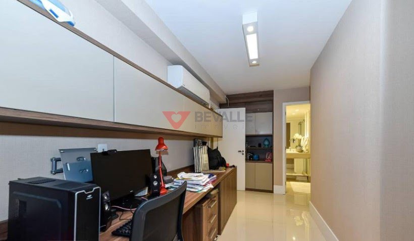 Apartamento à venda com 4 quartos, 4 suítes, 3 vagas e 221m² no Lagoa, Rio de Janeiro (RJ) — foto 29 de 30