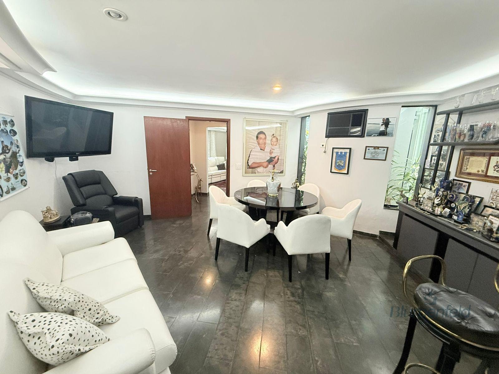 Casa à venda com 6 quartos, 5 suítes, 6 vagas e 600m² no Condomínio Arujazinho IV, Arujá (SP) — foto 14 de 30