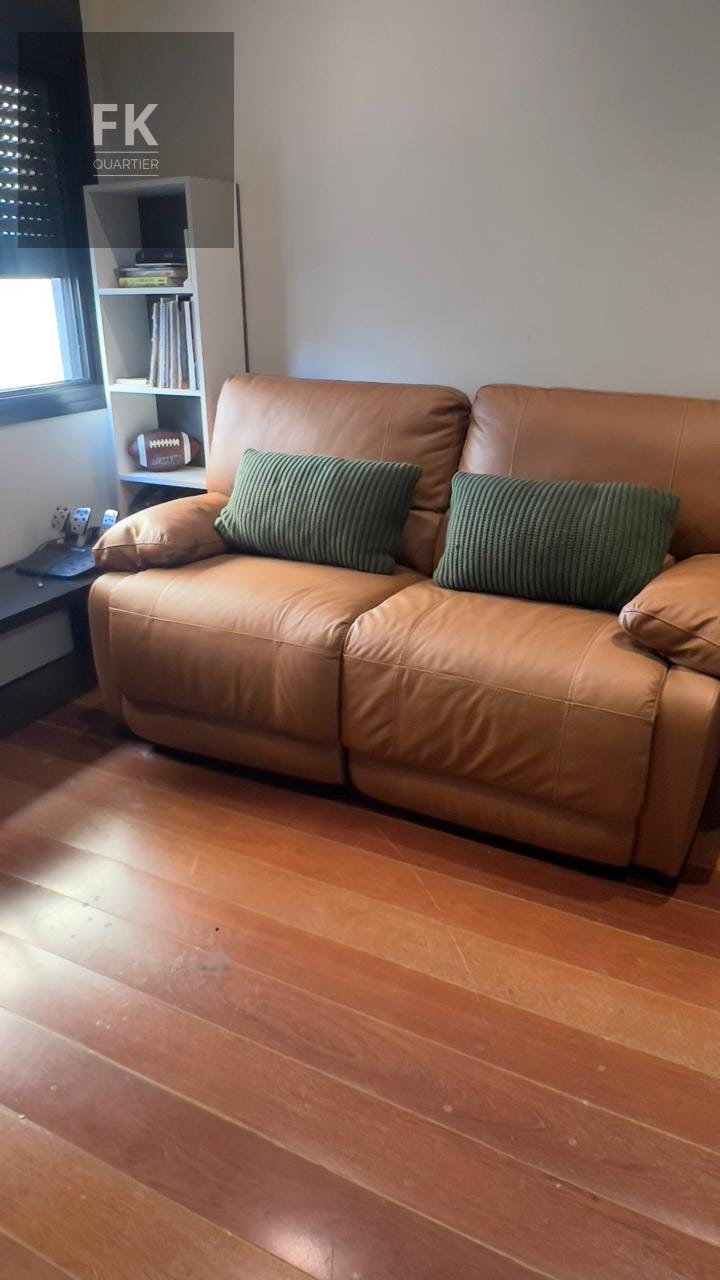 Casa à venda com 5 quartos, 4 suítes, 4 vagas e 300m² no Alphaville, Santana de Parnaíba (SP) — foto 24 de 30