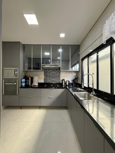 Sobrado à venda no Belvedere II  -  Cuiabá