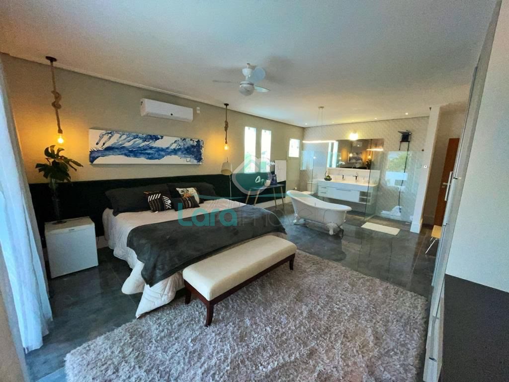 Casa à venda com 4 quartos, 4 suítes, 3 vagas e 600m² no Extensão do Bosque, Rio das Ostras (RJ) — foto 4 de 30