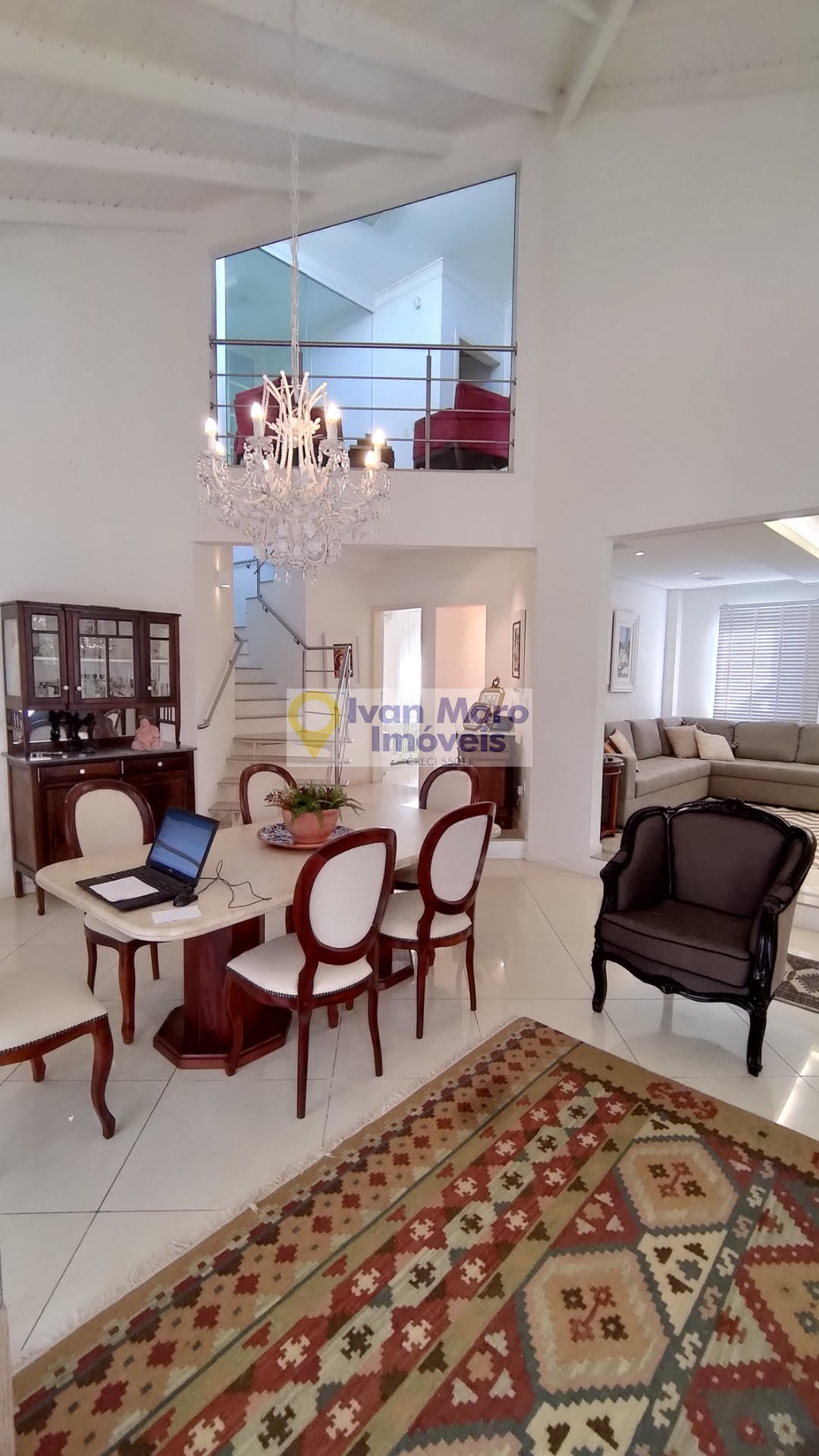 Casa à venda com 5 quartos, 5 suítes, 4 vagas e 276m² no Daniela, Florianópolis (SC) — foto 11 de 30