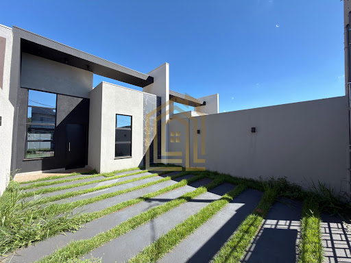 Casa à Venda no bairro Veredas, Cascavel: 2 Quartos, 76m², R$420mil