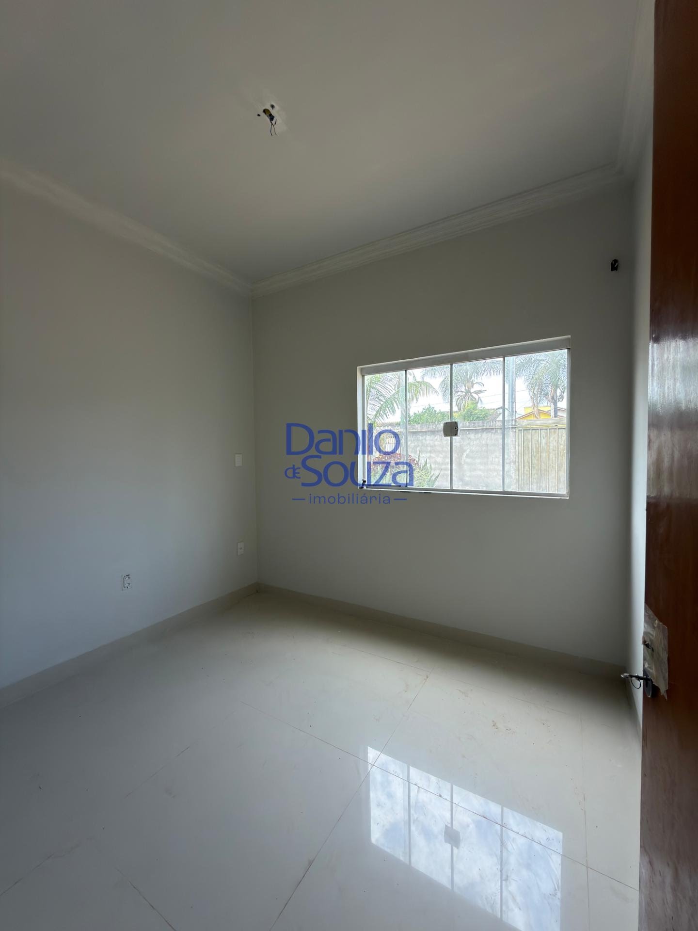 Casa à venda com 2 quartos, 1 banheiro, 4 vagas e 300m² no Jardim Europa I, Araxá (MG) — foto 7 de 10