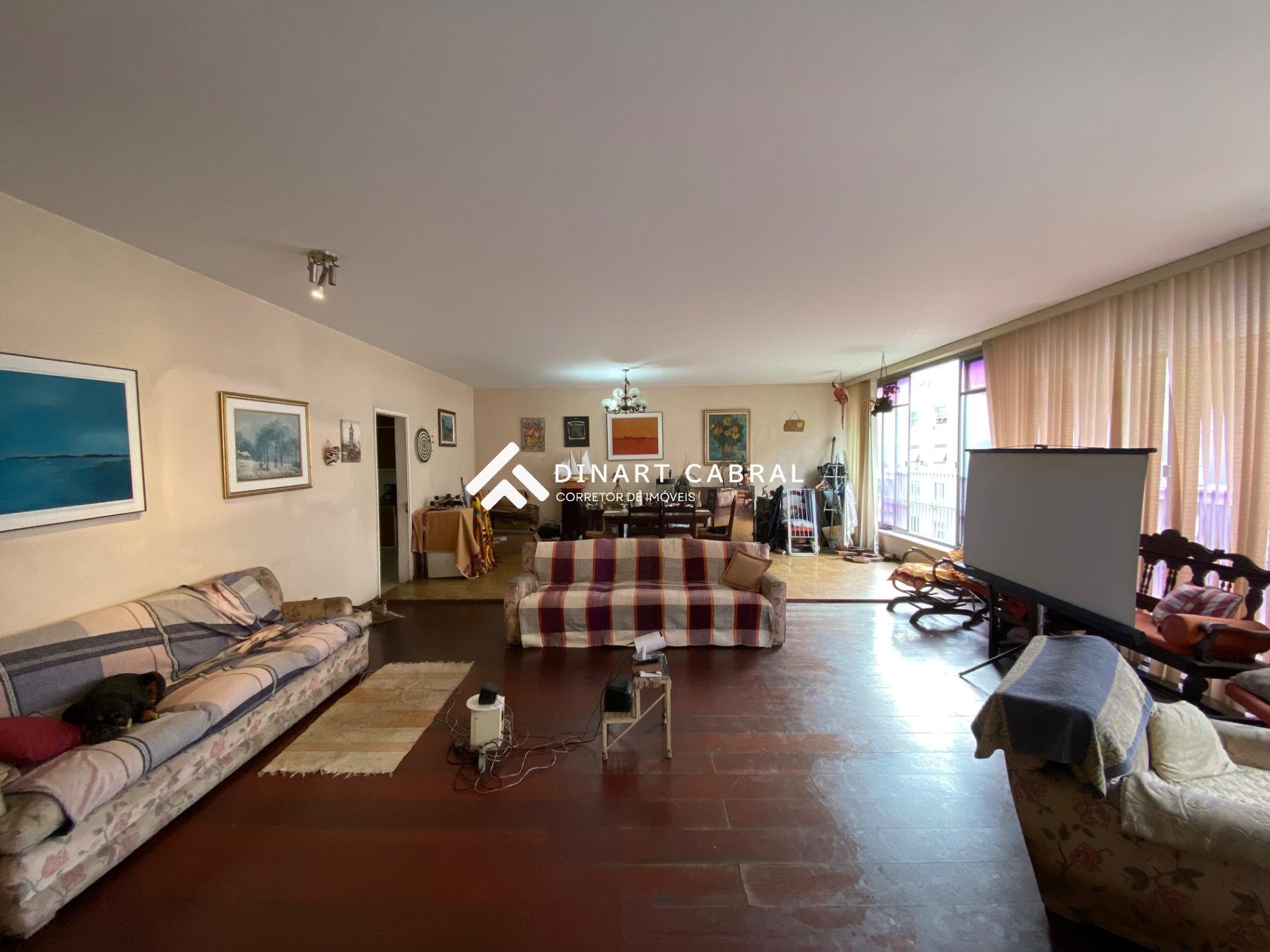 Apartamento à venda com 4 quartos, 4 banheiros, 2 vagas e 242m² no Copacabana, Rio de Janeiro — foto principal