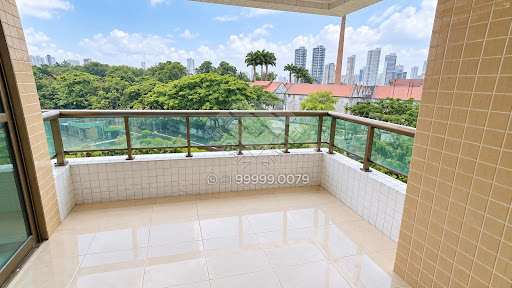 Compre apartamento à venda na Torre, edf. Saint André, com 208m², laser completo, 4 quartos todos suite, 3 vagas de garagem. Agende visita com Leicam Maciel.