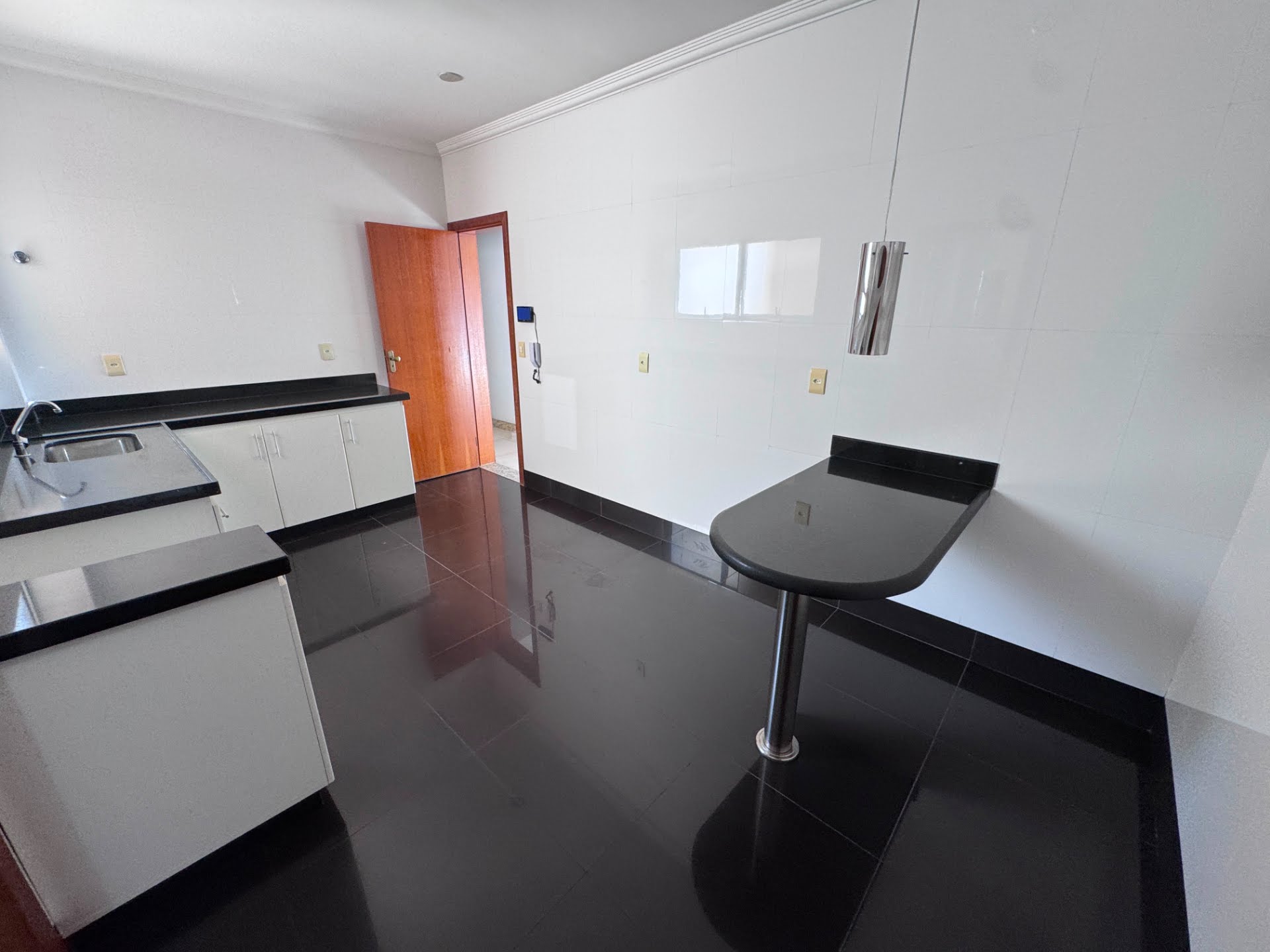 Apartamento à venda com 3 quartos, 1 suíte, 2 vagas e 100m² no Itapoã, Belo Horizonte (MG) — foto 8 de 27