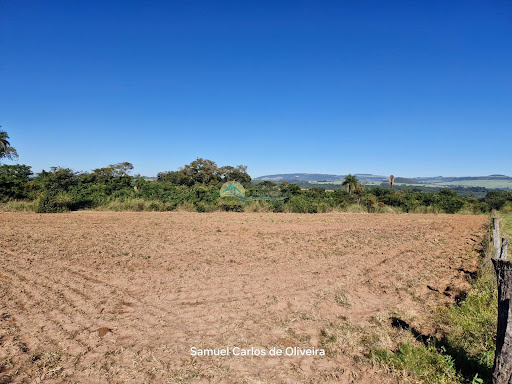 Sítio à Venda em Casa Branca/SP