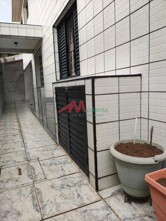 Casa à venda com 5 quartos, 2 suítes, 2 vagas e 285m² no Paulicéia, São Bernardo do Campo (SP) — foto 19 de 30