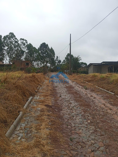 Vende-se terreno 2.000m² no Alto da Boa Vista.