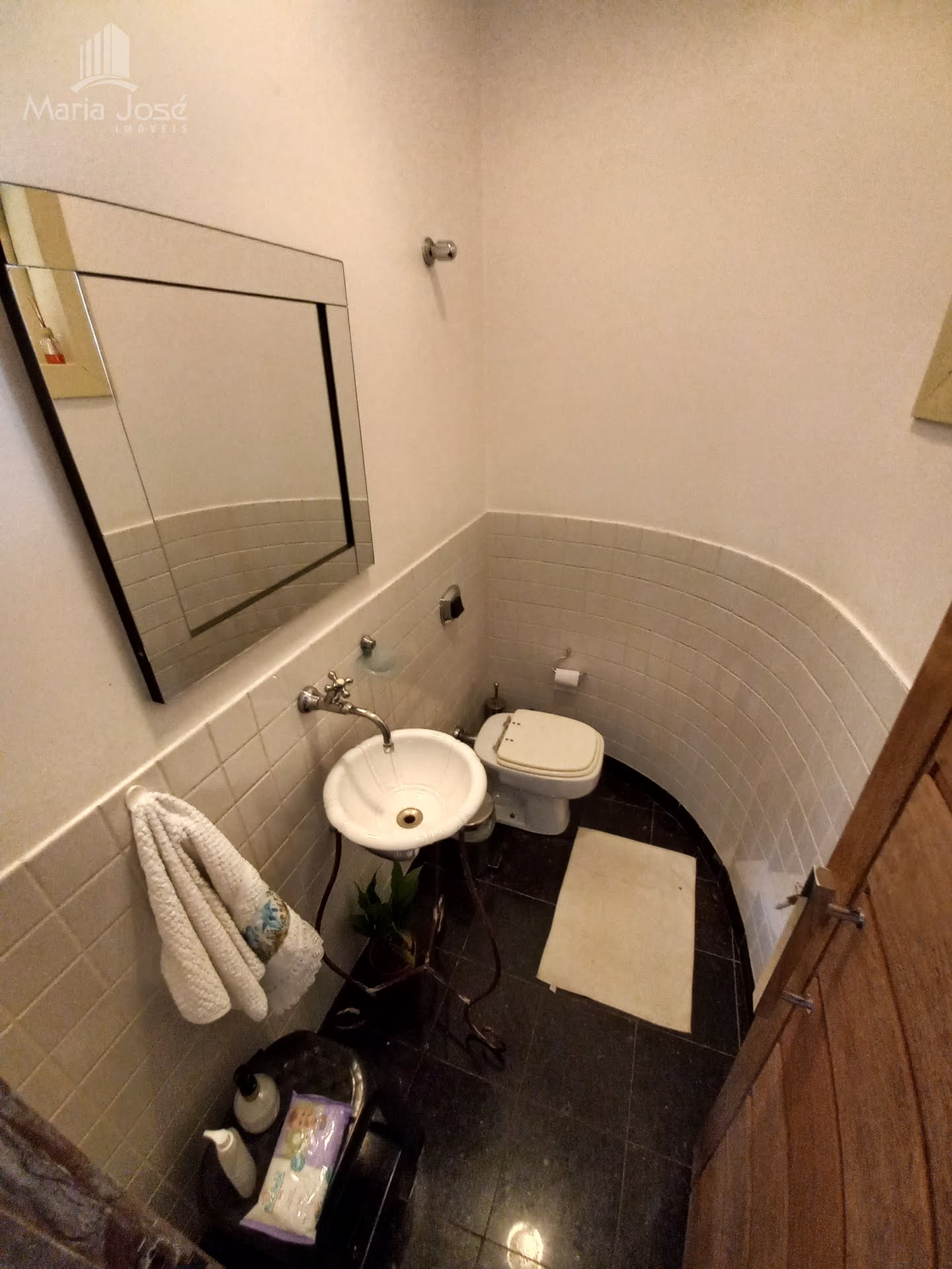 Casa à venda com 3 quartos, 1 suíte, 4 vagas e 239m² no Titamar, Sete Lagoas (MG) — foto 30 de 30