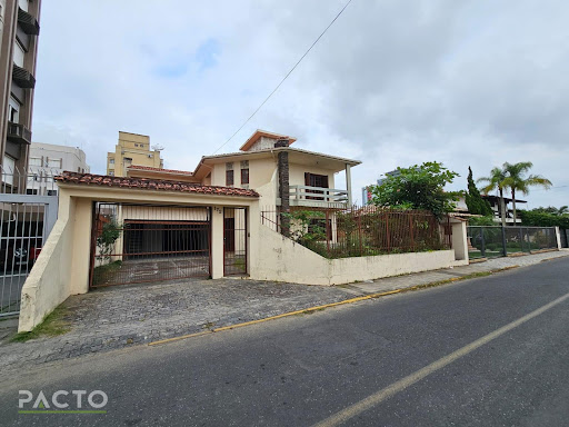 Casa em Centro  -  Araranguá