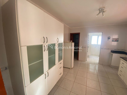Casa, 4 quartos, 242 m² - Foto 8