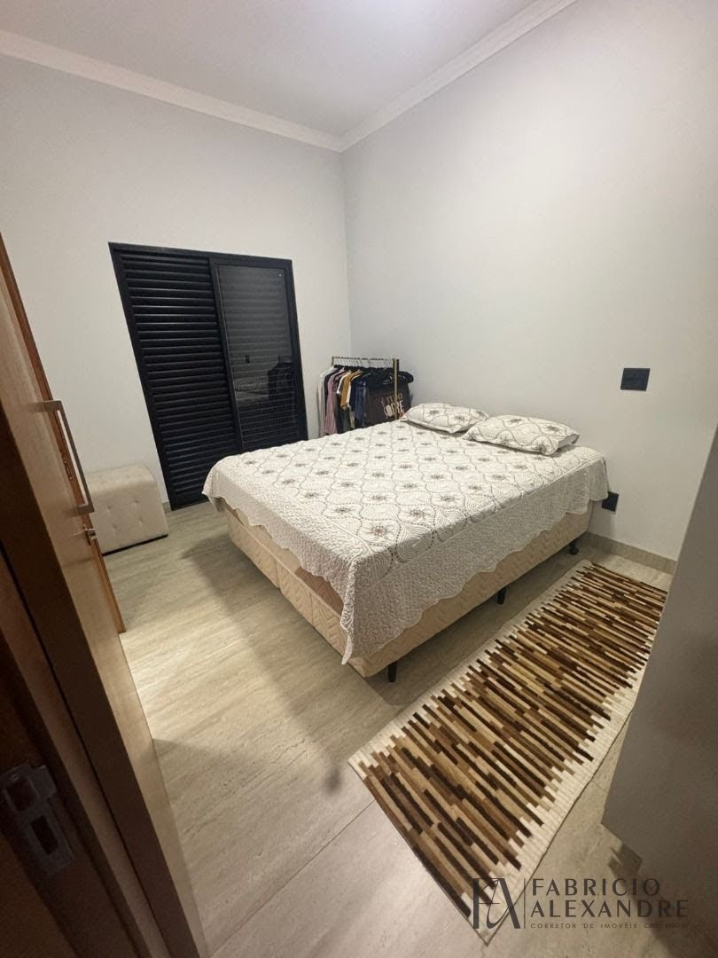 Casa à venda com 3 quartos, 3 suítes, 4 vagas e 270m² no Loteamento Recanto do Lago, São José do Rio Preto (SP) — foto 9 de 17