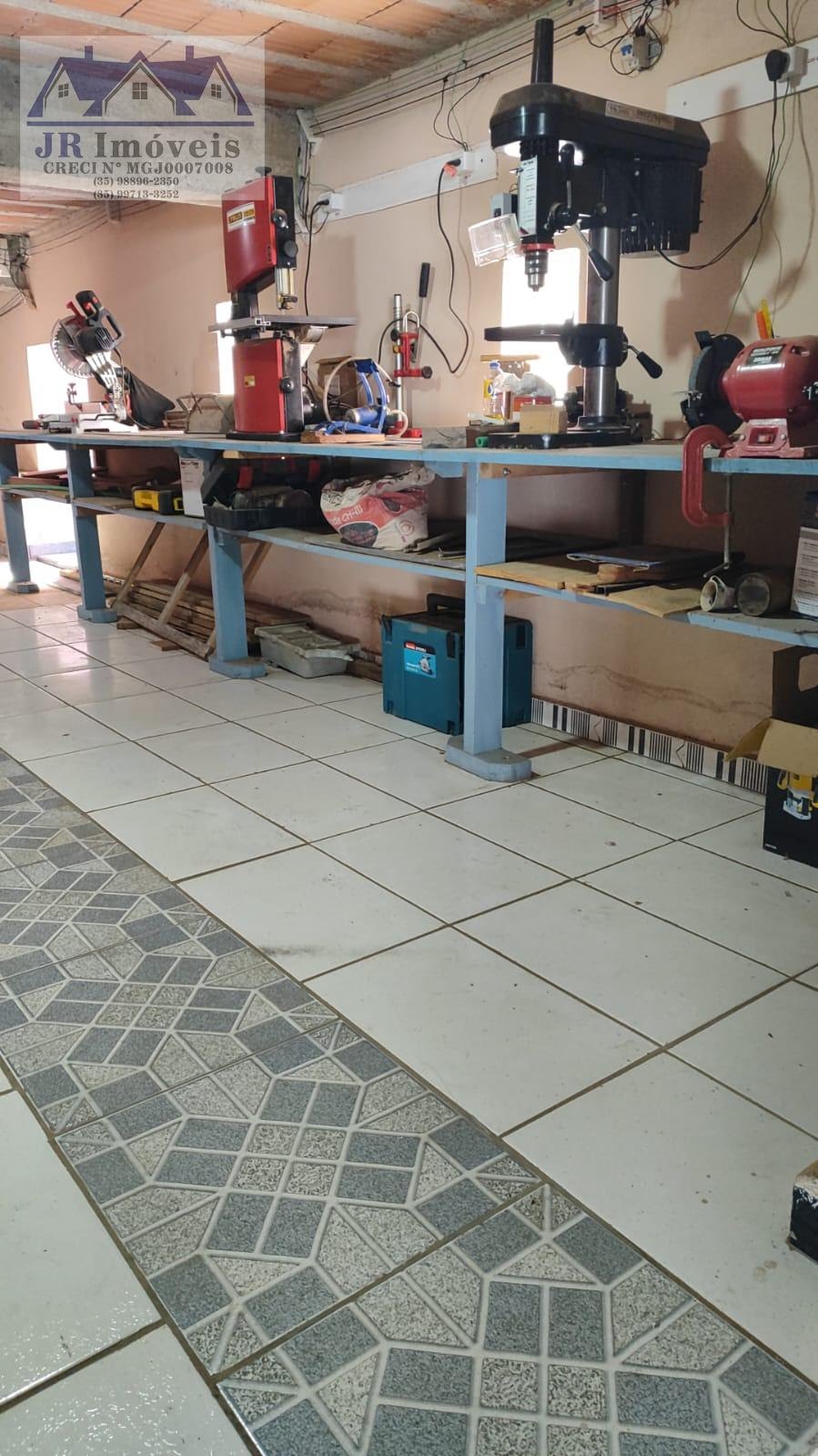 Casa à venda com 3 quartos, 1 suíte, 5 vagas e 1076m² no Estação, Piranguinho (MG) — foto 2 de 30