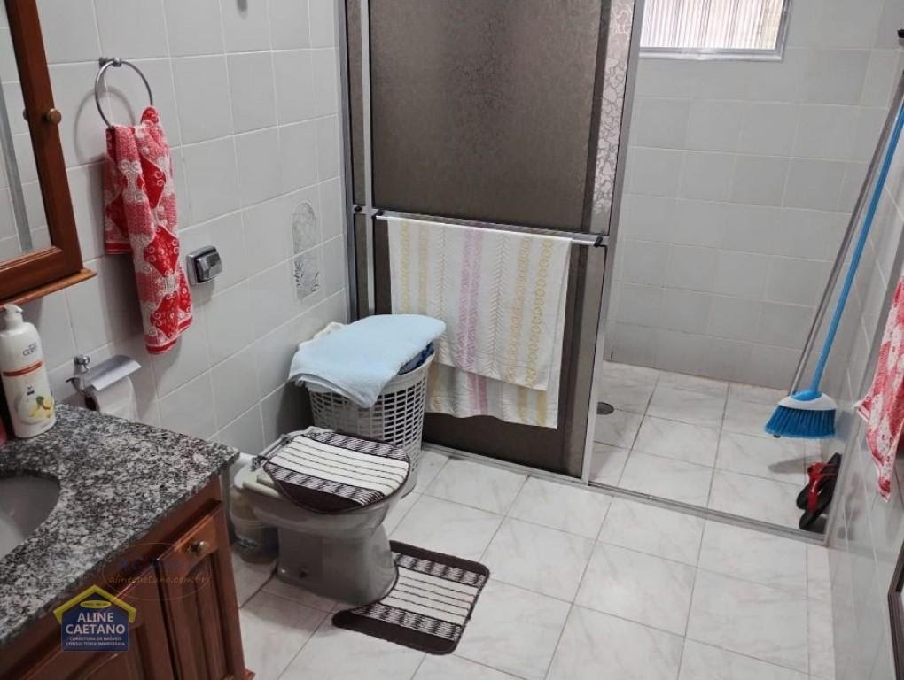 Casa à venda com 3 quartos, 1 suíte, 5 vagas e 116m² no Cidade das Crianças, Praia Grande (SP) — foto 10 de 25